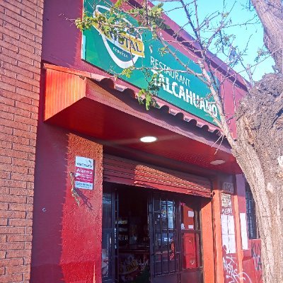 Restaurant Talcahuano Bar Rock.
Picá chilena en el centro de la PAC.
Comida, Cervezas, Rock y mucho más. 
Av. Carlos Valdovinos #2671 a pasos del metro PAC.