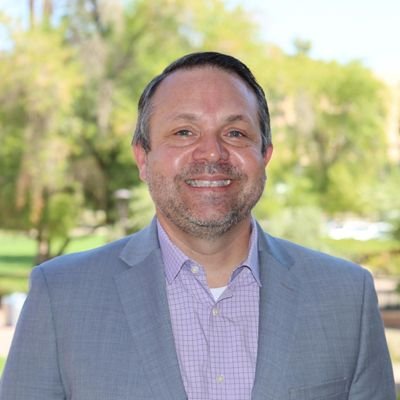 AZ DNC Member, AZ State Director for @SenMarkKelly Alum: @Arizonaea @SenRubenGallego @MayorGallego @RepRaulGrijalva @azdemparty Tweets=Mi Voz-Mis 2 cents