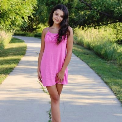 MeganHu77012127's profile picture. 