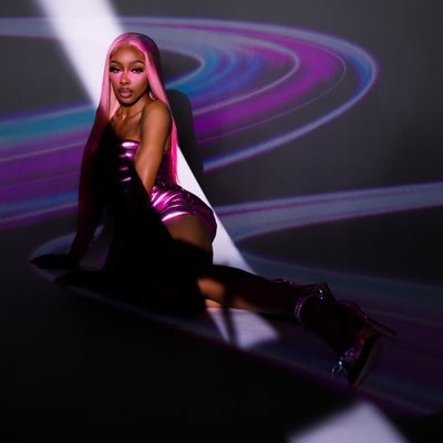 Im_KingLo's profile picture. my intrusive thoughts • the art and the artist •    IG | imlonicole & KrownedbyKingLo