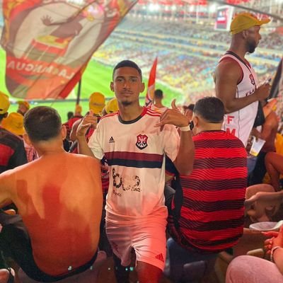 09/04/18👨‍👦💙 23/11/2019... Acima de tudo Rubro-Negro🔴⚫ @Flamengo @Realmadrid @ACMilan