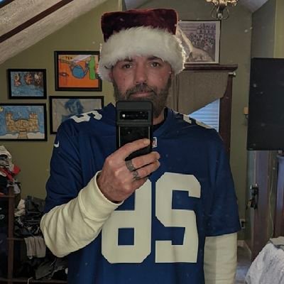 Exec chef with a wife and 4 kids that enjoys video games in free time. https://t.co/RyaPUOwoIz and Twitch https://t.co/6HsRQj7ZUm