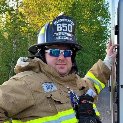 #Firefighter, self-proclaimed IT guru. Views and opinions are my own. I follow people I know/am interested in, don't expect a follow back. #NHLBruins