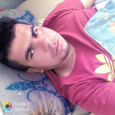 Soy. Chico serio. Respetuoso sociable y
