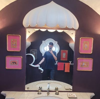 NicoSal70371571's profile picture. Chilling