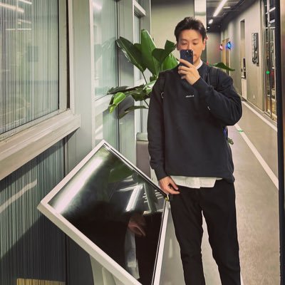 BillLi0920's profile picture. 拥抱世界的认知纬度