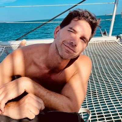 Cuenta de ficción Arap Bethke en #JuegoDeMentiras 🎬🙏