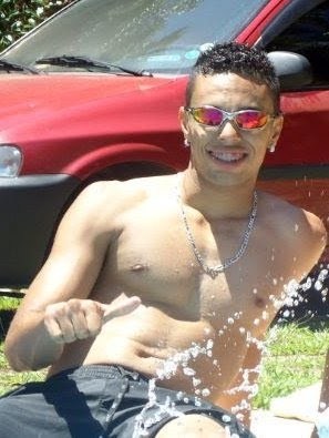 Treinar pra q se futebol é sorte?! Minha namorada, e meus pais! Jesus, te amo!