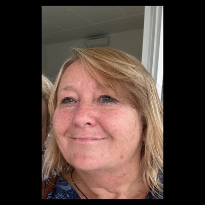 Dr Sandy Nicoll ( she/her)さんのプロフィール画像