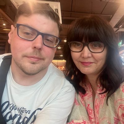 Hello I'm LJ McCutcheon, I'm great person to know, and won't forget in a hurry. I’m proud of my sister @martineofficial and fiancé to my beautiful wife to be ❤️
