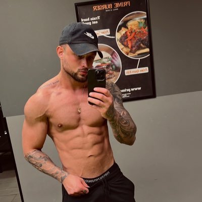Fitnessmodel Onlyfans-Model🇩🇪🔥🔥😈 https://t.co/3AK6nu17CX