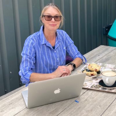Doing my thing 😃 30+ years as an Entrepreneur. Business Development Coach/MD/Project Manager. Helping others to succeed in life and business