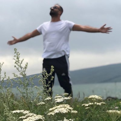 YldrmEthem's profile picture. hazır ve nazırım , başlıyoruz . .