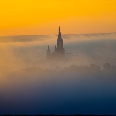 Aus der heutigen Sicht ein bisschen nach der Gründung der Bundesrepublik geboren, habe ich vieles miterlebt und sehe mich heute zuerst als Europäer.