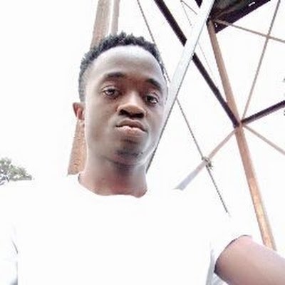 PhanvickW's profile picture. Journalist,educator and statesman to Be.