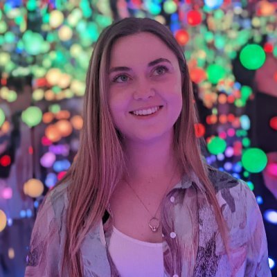 she/her🌈 Director & Stage Manager
Currently : #GwynethGoesSkiing @awkwardprods @thepleasance / @h2killachicken @followthecow