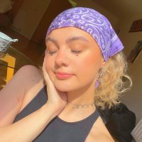 Caroline (@carolinegmchale) 's Twitter Profile