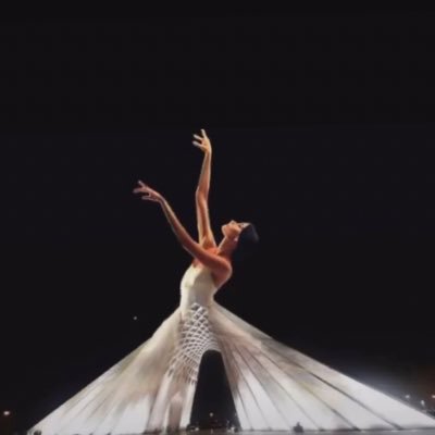 Sarvin6060's profile picture. يا تن رسد به جانان يا جان ز تن برآيد