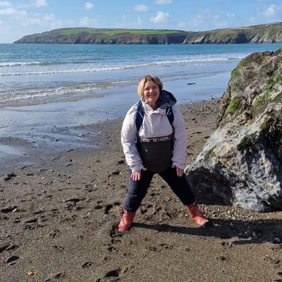 hsellis's profile picture. I live in Hope - work for the NHS - I make the most of my free time by exploring new places, hiking and waterfall hunting