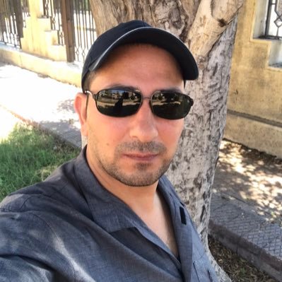 أهتم ب التعرف ع الأشخاص الراقيه أدباً وعلماً، وتدبر القرءان ،👈 وهنا بداية الوعي .🍒.