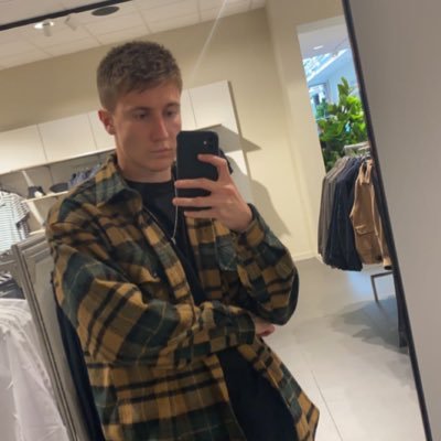 Billyhudson11's profile picture. Football Coach⚫️University of Essex⚪️