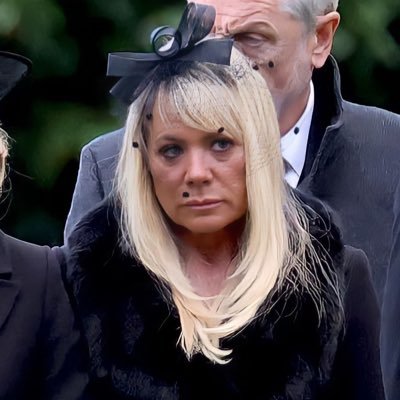 Currently thinking non-stop about Queen Sharon’s stunning beret
