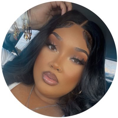 The hustler, well wisher & go getter 💕, MUA💄, For bookings click the link in the “website” section below!⬇️