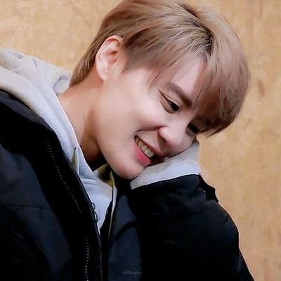 ONLY XIA 💓🎈💎
팜트리 아일랜드에서 김준수와 코코넛들과 함께 알콩달콩 살고 있는 중 😊