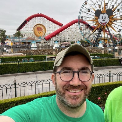 Gay guy, legal editor, history buff, crossword nerd, Disney geek, ex-lawyer, married to @hitormiss, no longer use Twitter https://t.co/bBDP1oizoA