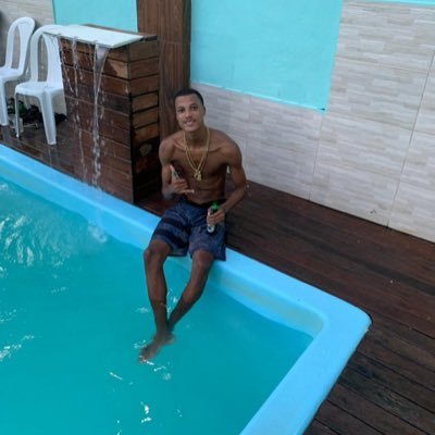 O senhor, ele é Flamengo e Flamengo eu também sou. Ele é da raça, eu também sou, da raça do MENGO @Flamengo/ @Matue/ @Cristiano