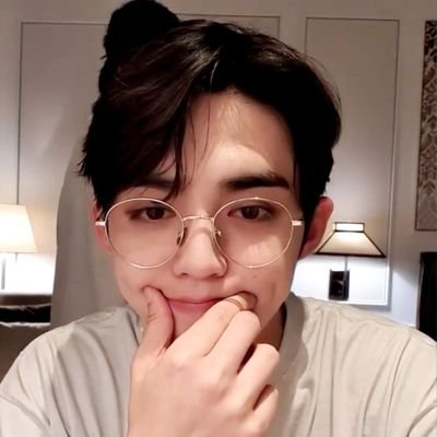 notbythcmoon's profile picture. . ִ ་ ˖  ʿ  ִֶָ ׄ #got7 & #seventeen ˘͈ᵕ˘͈

♡ ⃞    defsouls.couprang