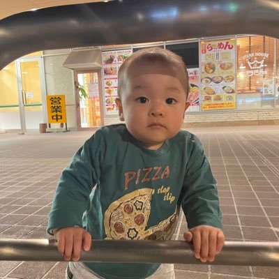 qmFHehwITRsIUst's profile picture. 