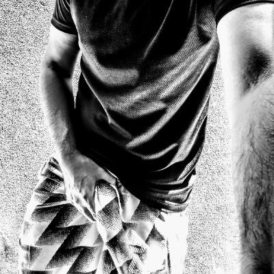 Sou ativo, tenho tesão por caras parrudos, peludos e grandão 🐻 DM sempre aberta🔥Vem gozar mais eu sô 🍆🍆💦