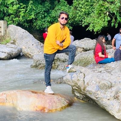 Adarsh Singh | Graduate @ Hansraj College, DU | Nationalist Secular |
शून्य से शिव तक 🚩