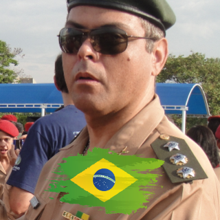 Oficial do Exército Brasileiro🇧🇷, defensor da pátria e dos valores da família brasileira.