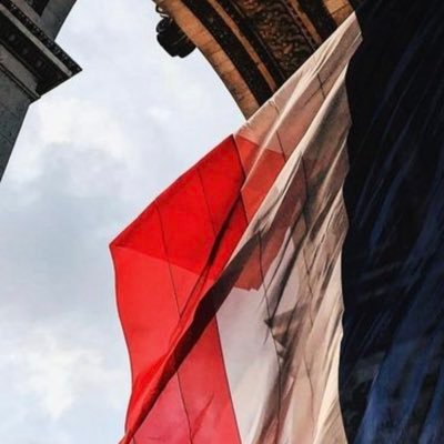 Nide777's profile picture. Mon pays Ma patrie ♥️ valeurs - loyauté - intégrité - honneur - courage 🇫🇷 je veux cette France pour mes enfants