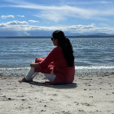 roshani_ms's profile picture. Sanatana Dharma | Nationalist 🇮🇳| Conscious Living