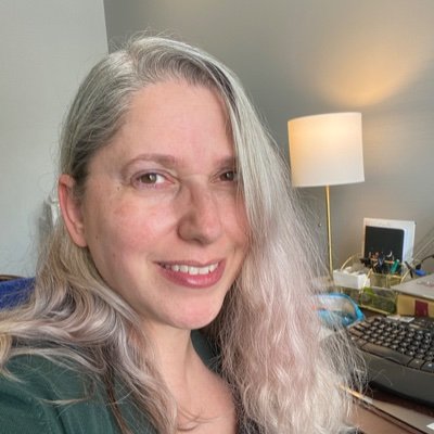 Fantasy and SF writer, published in Factor Four, Fireside, Daily Science Fiction, Nature, and more. Mom to two teens, and two furballs. Codexian. VP16.