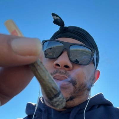 xTrag3dy's profile picture. Im a up and coming streamer on twitch. Streamer for #TeamGrovestreet #twitchaffliate Slowly growing a community with help from great friends.