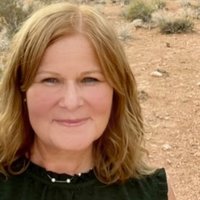 Liz Pearce (@lizpnearpod) 's Twitter Profile