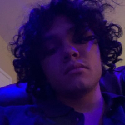 MSU ‘22 🦅 // Big time Persona 5 and Kingdom Hearts fan, will do anything for a quality meme. Member of the band Vacant Territory and Buff Chiq. he/they
