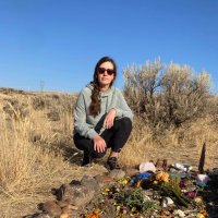 Remember the Birds(@LizHilderbrand) 's Twitter Profile Photo