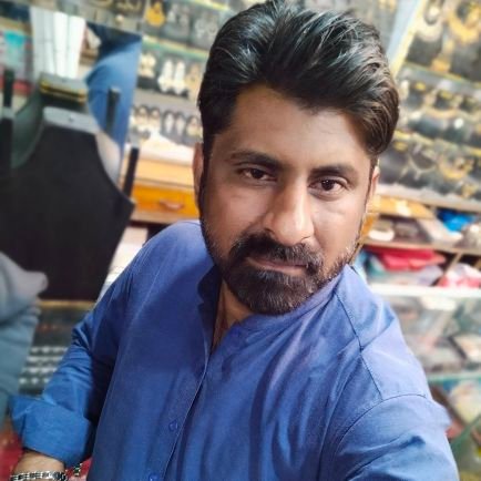 bukhari5233's profile picture. M