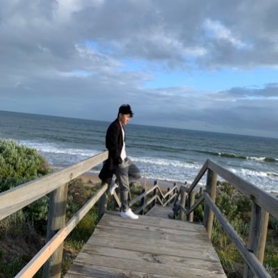 𝐋𝐢𝐟𝐞 𝐢𝐬𝐧’𝐭 𝐚𝐛𝐨𝐮𝐭 𝐟𝐢𝐧𝐝𝐢𝐧𝐠 𝐲𝐨𝐮𝐫𝐬𝐞𝐥𝐟. 𝐋𝐢𝐟𝐞’𝐬 𝐚𝐛𝐨𝐮𝐭 𝐜𝐫𝐞𝐚𝐭𝐢𝐧𝐠 𝐲𝐨𝐮𝐫𝐬𝐞𝐥𝐟🇦🇺🇦🇫