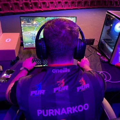 🎮💥
Manager COD chez @PUREsportFR
Twitch : https://t.co/Y3WTe6nmZE