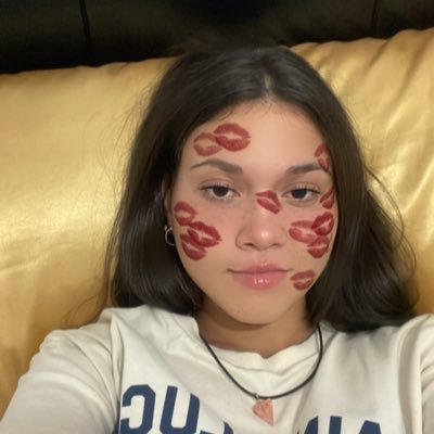 fabigomezzzer's profile picture. 