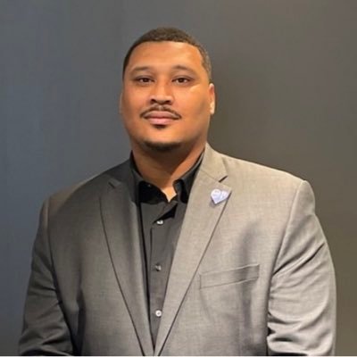 MrFrankFarrow's profile picture. 