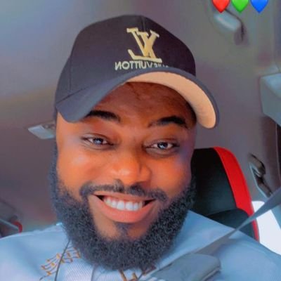 AdegeneChris's profile picture. I don't even know what to write self 🤥😏