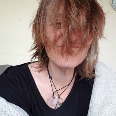 AngelaM47167142's profile picture.