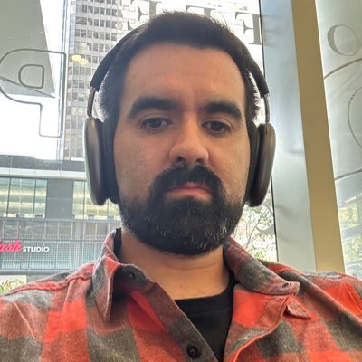 👨💻Scrum Master | 👨🚒Feuerwehr | 🇨🇱Chilean | ✈️Traveler | 📶On-Line since 1991